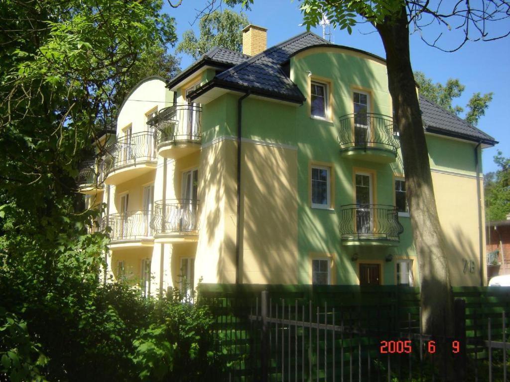 Ambasador Villa Мельно Экстерьер фото